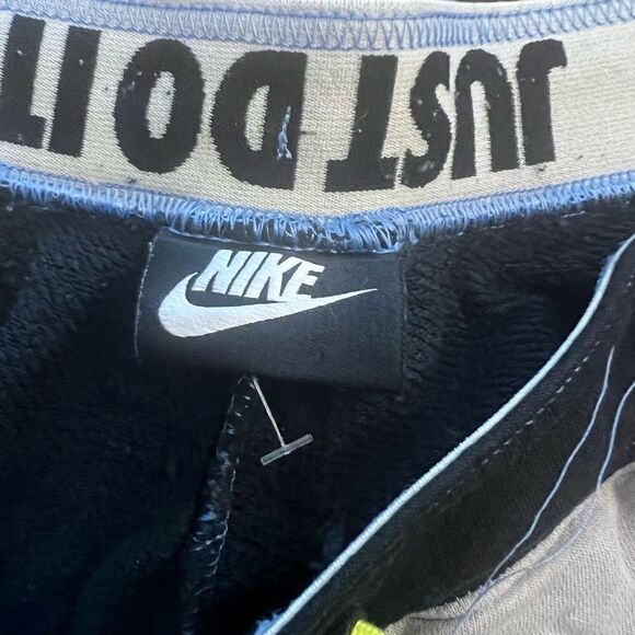 Nike black label Big swoosh multi color women’s comfy sweatpants. Size small. - Picture 6 of 9